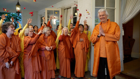 3 Hour Meditation With Kirtan Led By SRF Monks Kirtan Group