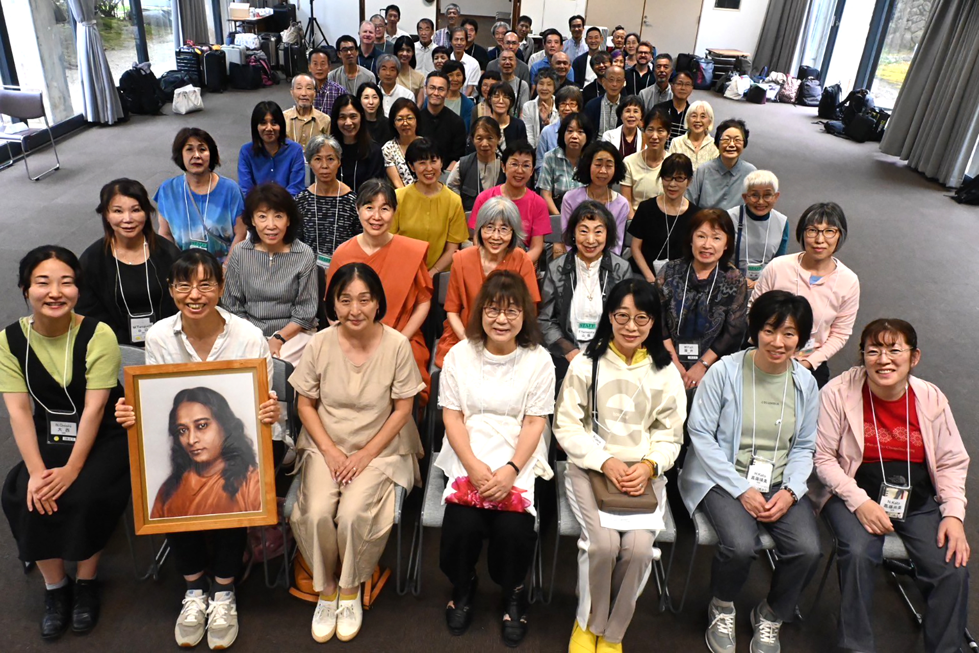In September and October, Sister Shankari and Sister Radhika visited SRF members in a number of cities in Japan, and are shown here leading a regional retreat in Kyoto.