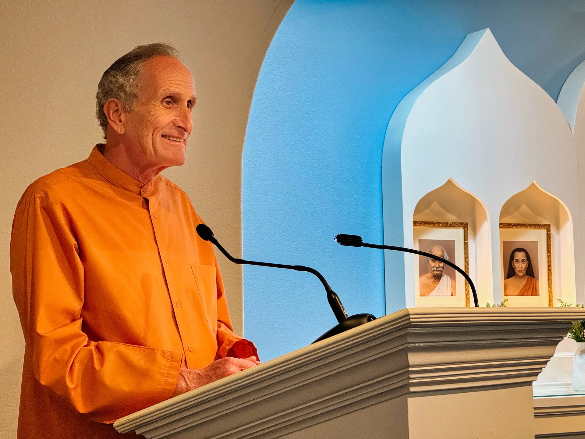 Brother Bhumananda speaks in the Houston Meditation Group's chapel.