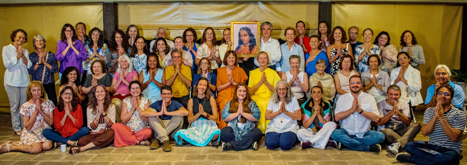 Sister Bhavani and Brahmacharini Sophie also visited members in Penedo.