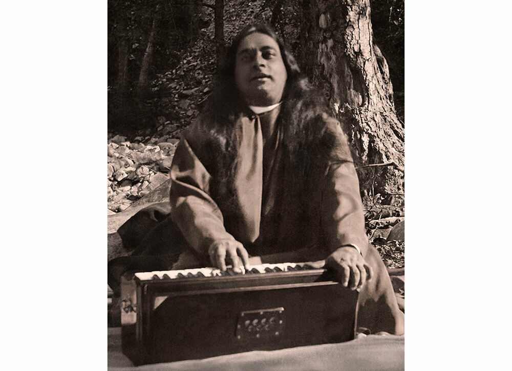 PY Devotional Chanting Form of Yoga BLP