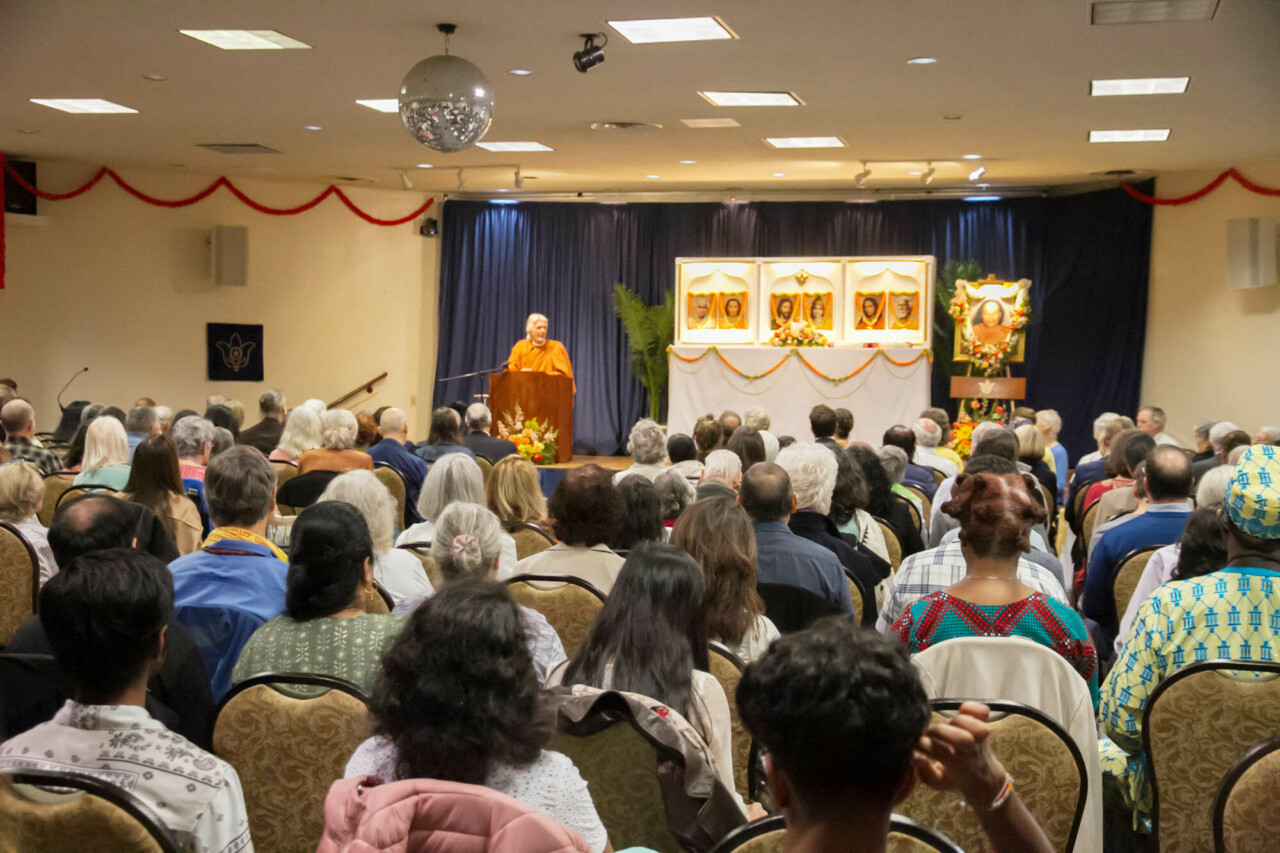 Brother Chidananda satsanga in Front Royal