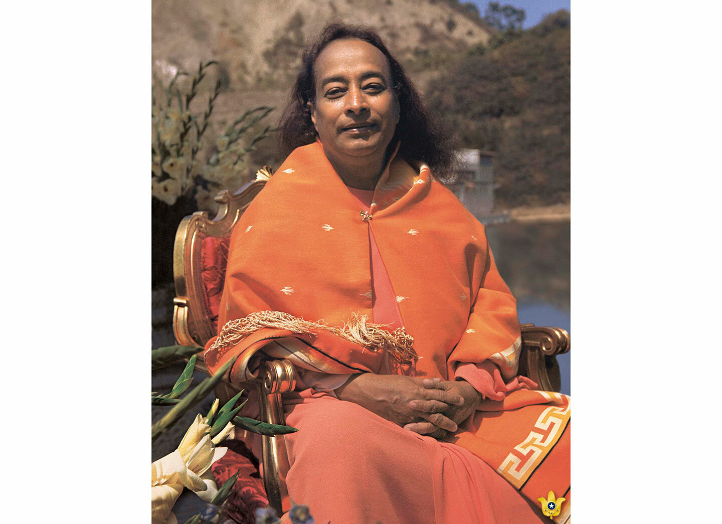 Paramahansa Yogananda Lake Shrine with lotus blog