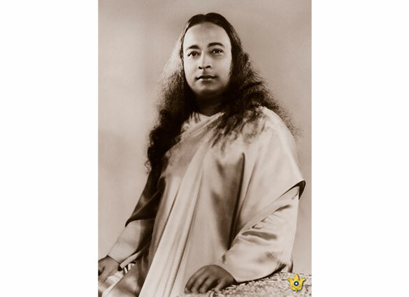 Paramahansa Yogananda in Encinitas for Dec 22 Newsletter with lotus blog