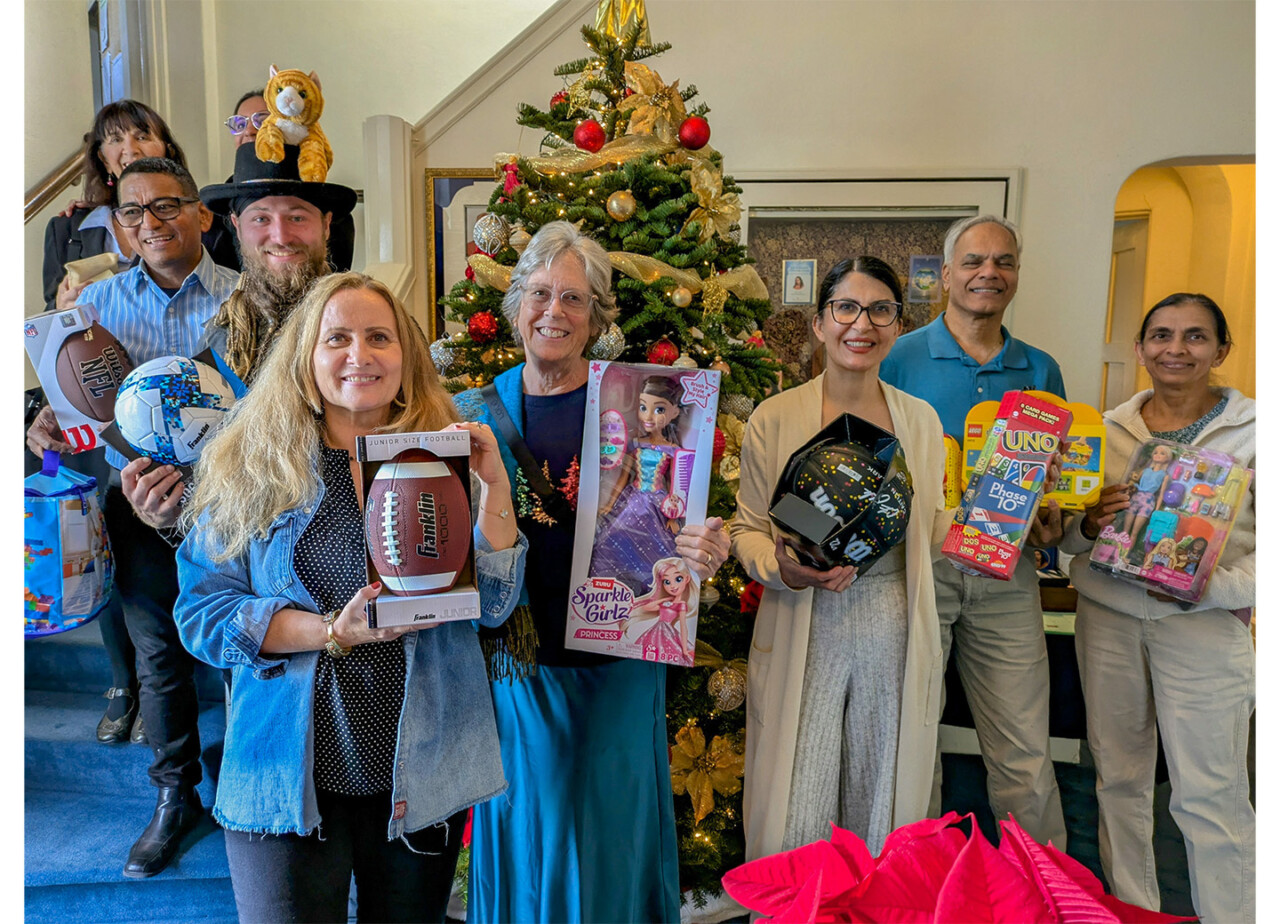 Banner Fullerton holiday giving 2024