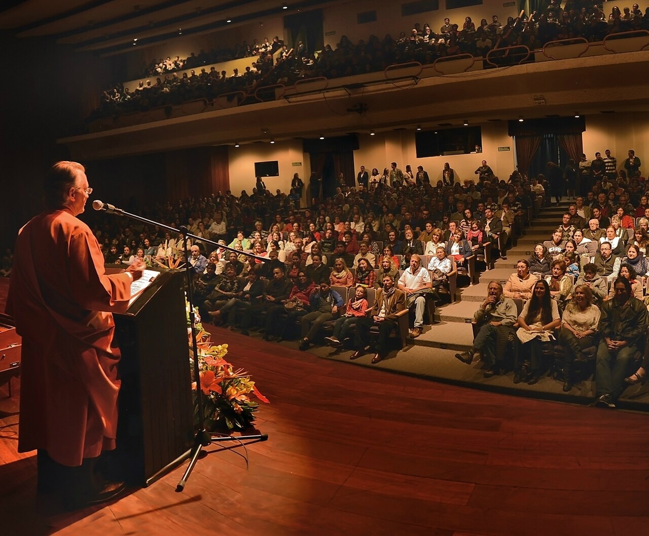 Eand P Header Mobile