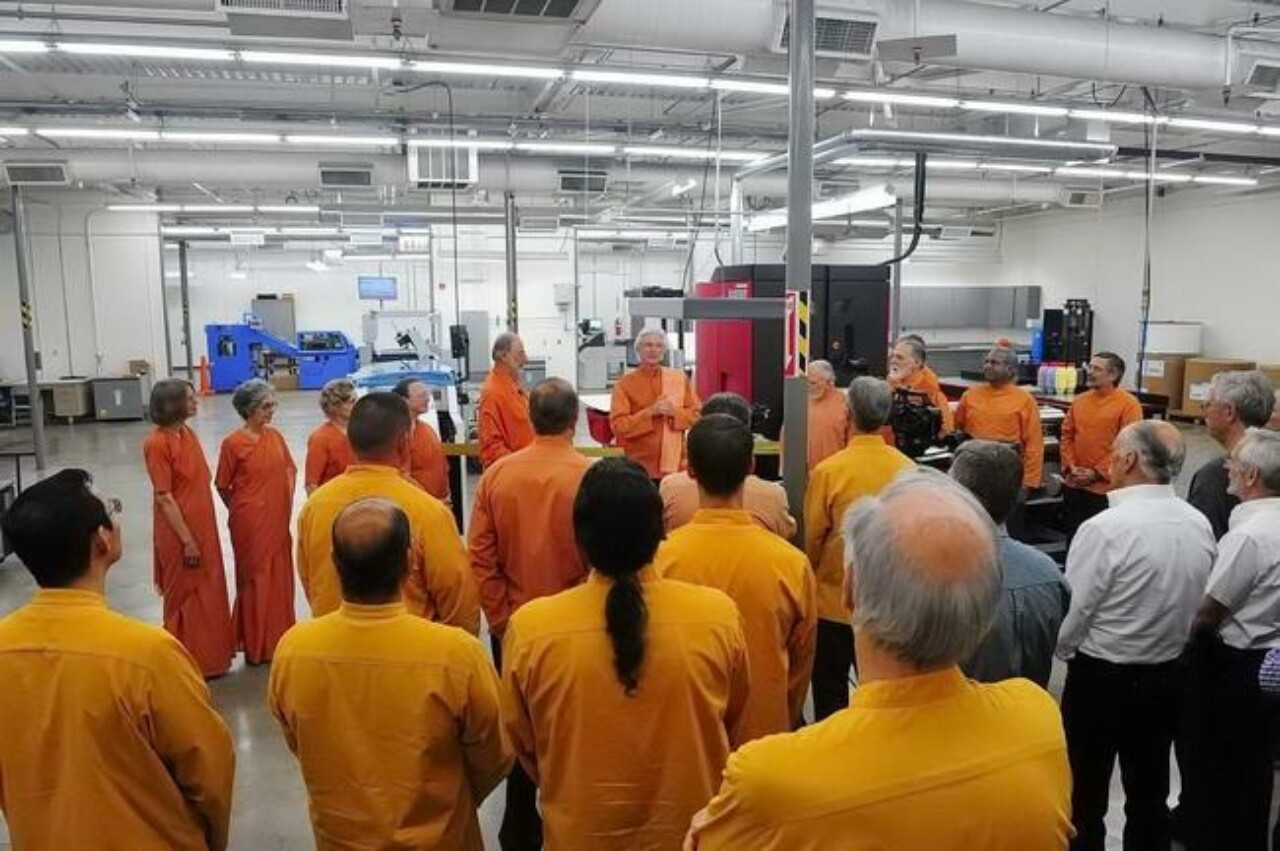 Srf Dedicates New Press And Bindery Equipment 2